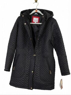 80-NWT-Weatherproof Black Quilted Hooded Puffer Coat with Gold Accents (L)